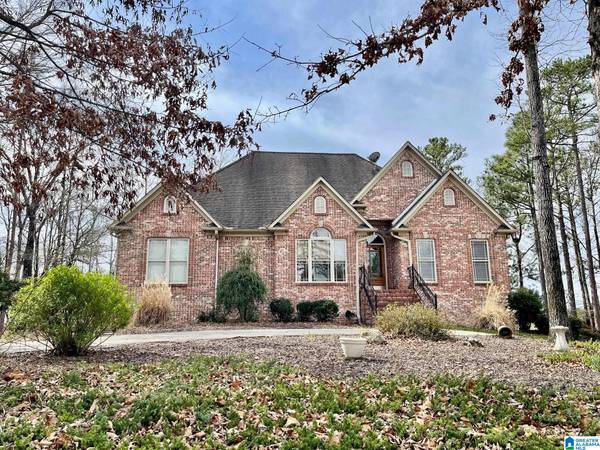 7201 WOOD CARRIAGE LANE, Leeds, AL 35094
