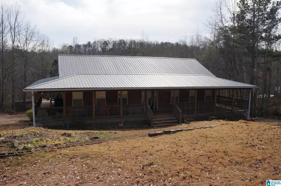 945 HATCHET CREEK LANE, Goodwater, AL 35072