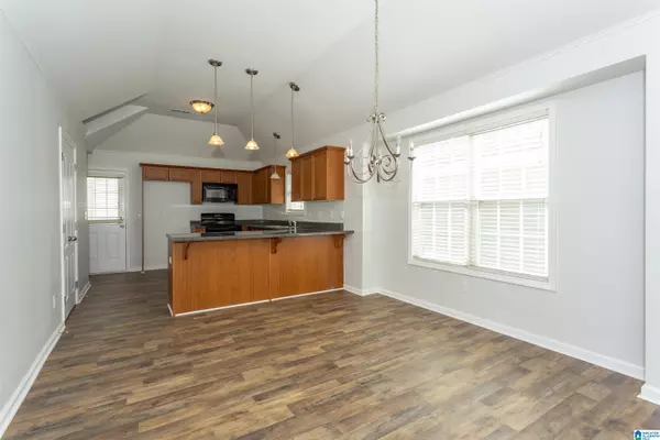 Calera, AL 35040,1212 VILLAGE TRAIL