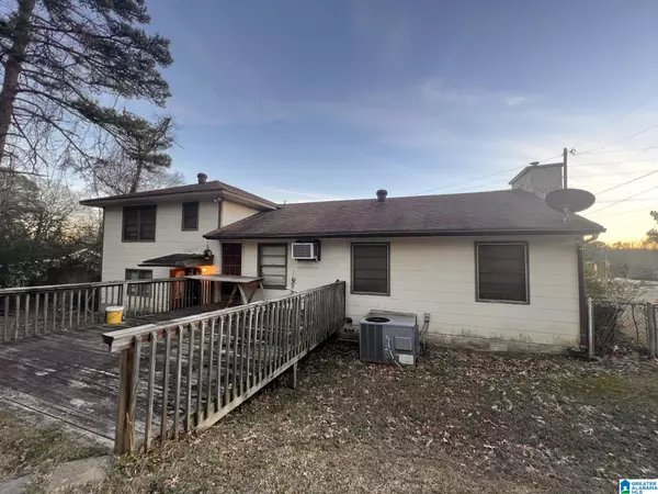 Birmingham, AL 35214,164 HOWLE AVENUE