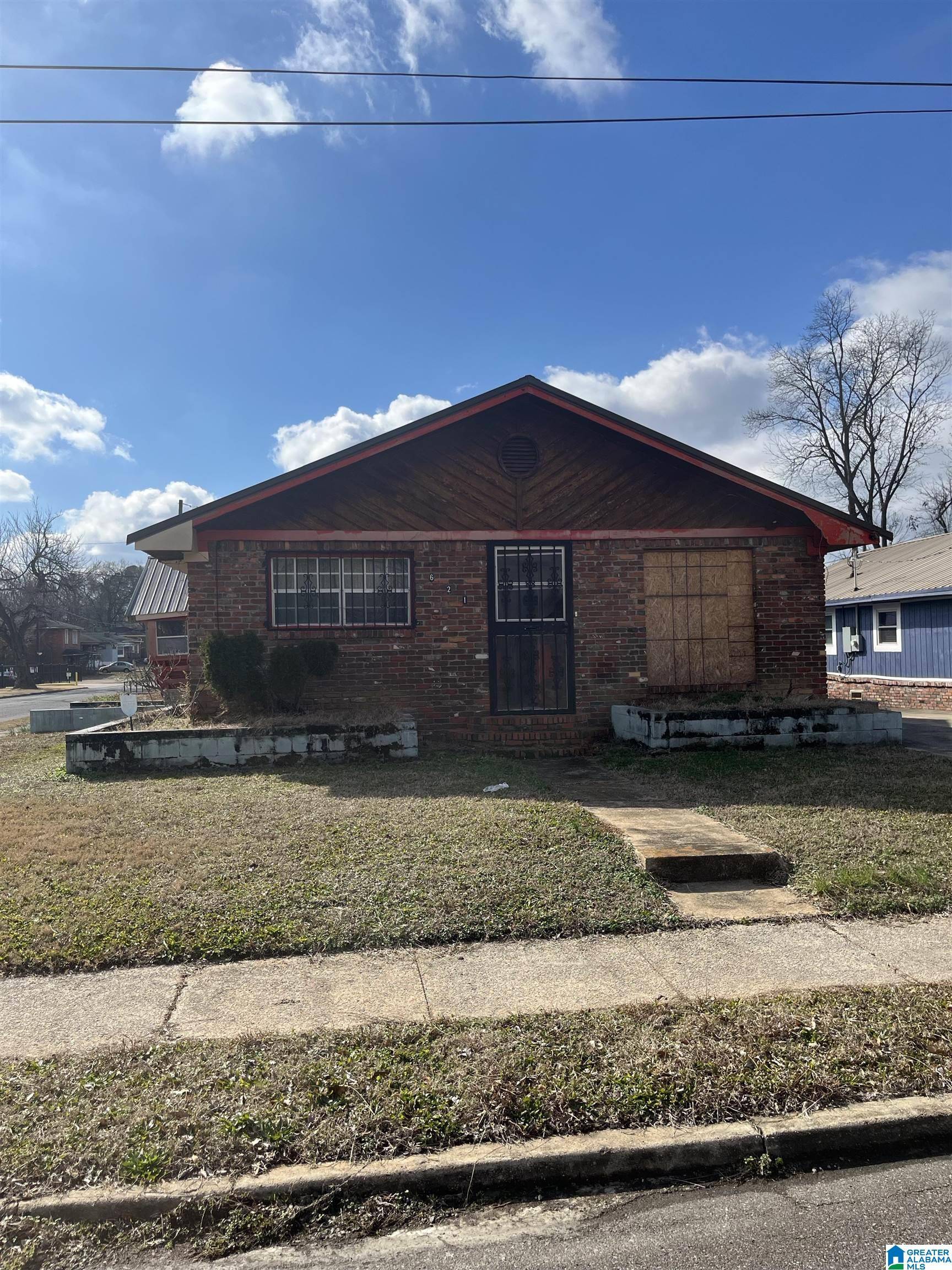 621 JERRY COLEMAN STREET, Fairfield, AL 35064