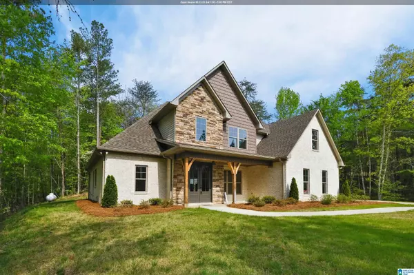 562 CORNERSTONE DRIVE, Calera, AL 35040