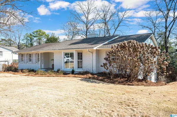 Vestavia Hills, AL 35216,1405 PANORAMA DRIVE