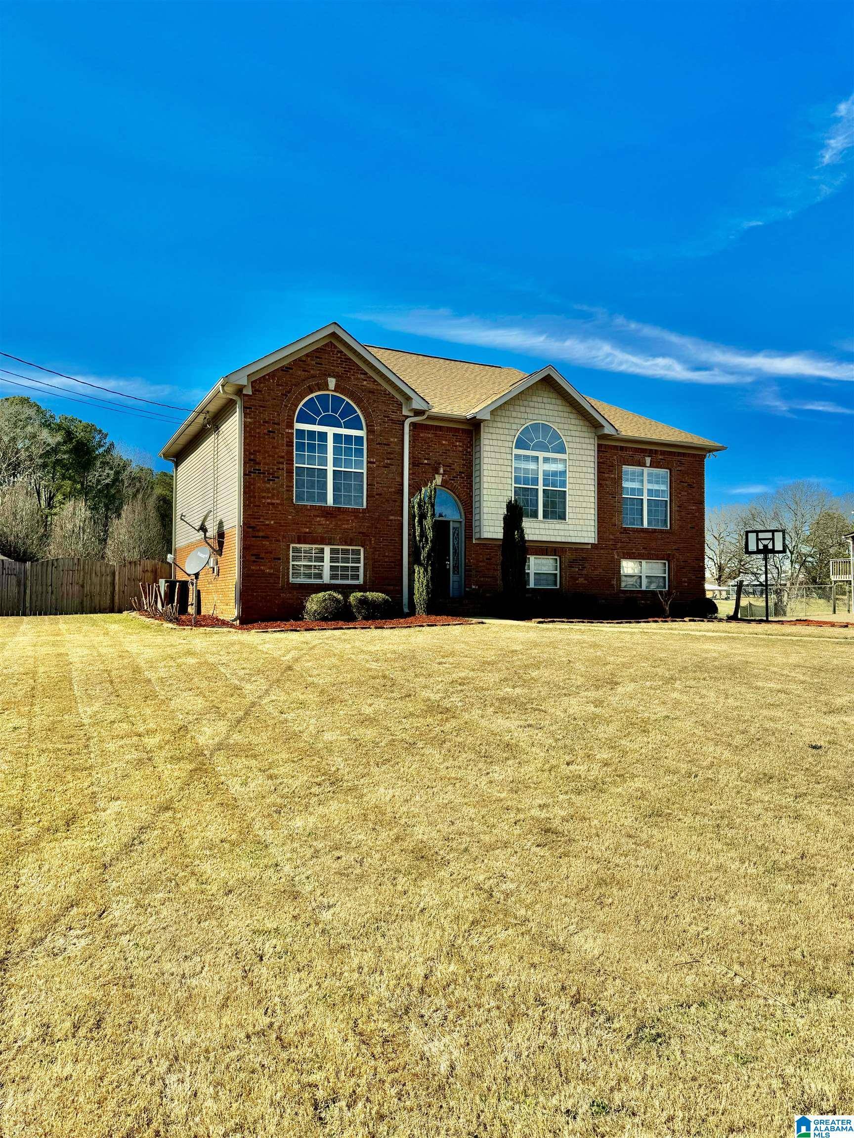 1562 THE MEADOWS CIRCLE, Kimberly, AL 35091