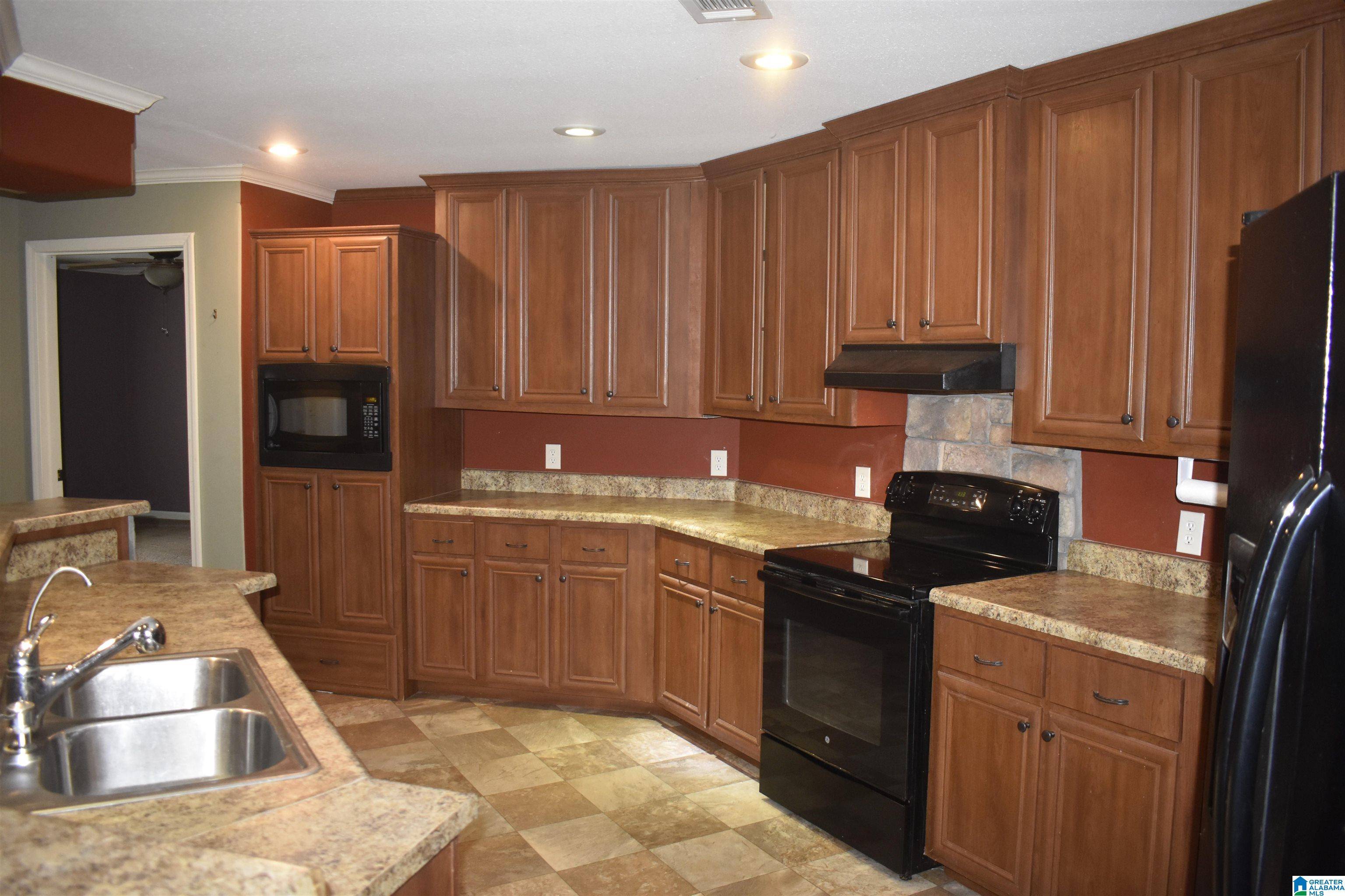 Remlap, AL 35133,458 VALLEY VIEW LANE