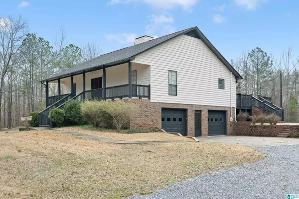 Columbiana, AL 35051,195 IVY WAY