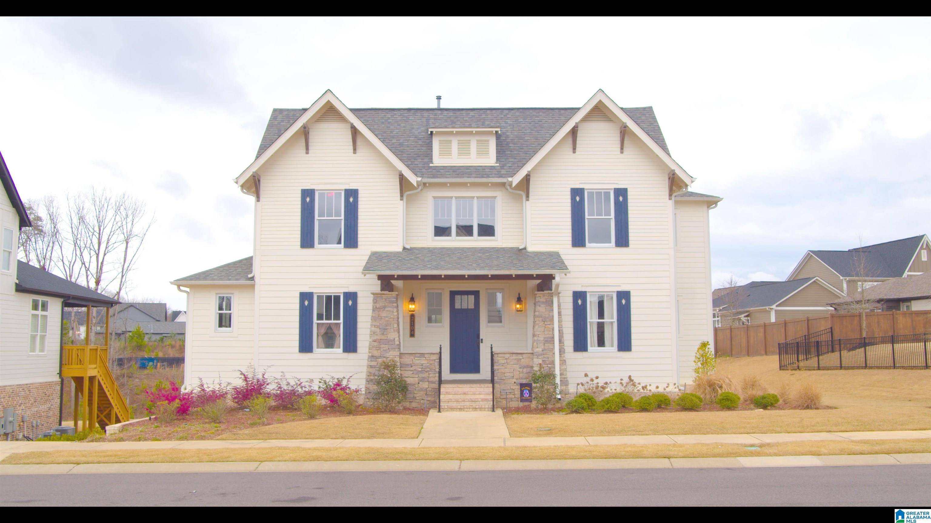 2104 PARAMOUNT RUN, Hoover, AL 35244