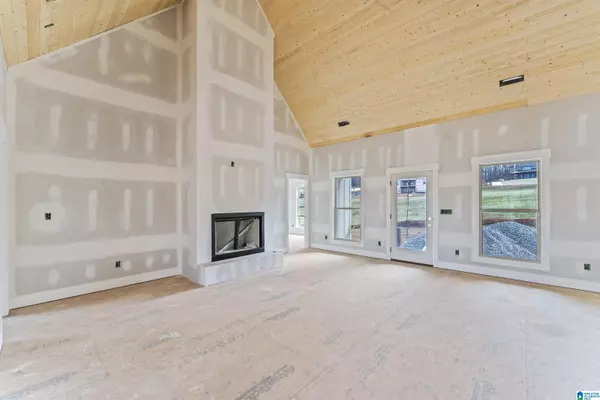 Trussville, AL 35173,390 JACOBS LOOP