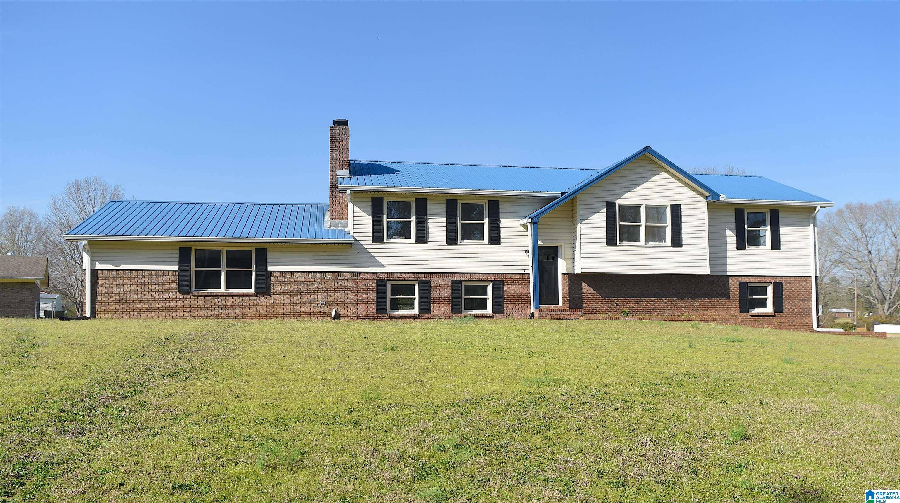 Fayette, AL 35555,816 19TH STREET NW