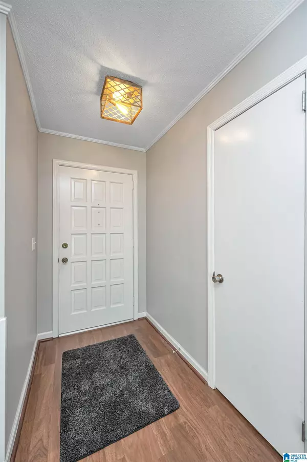 Hoover, AL 35226,1118 MOUNTAIN OAKS DRIVE