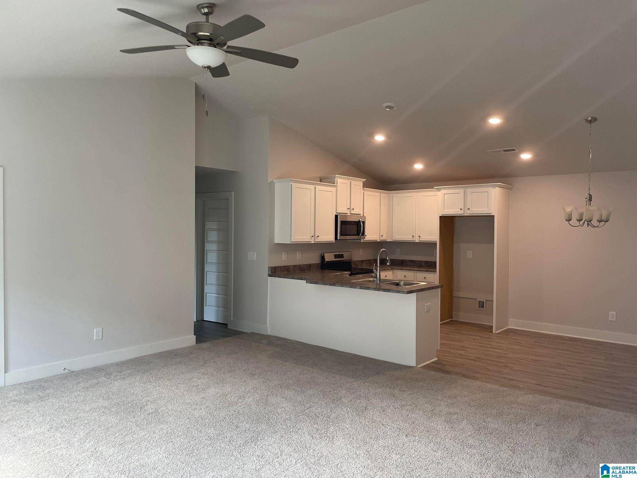 Calera, AL 35040,1293 VILLAGE TRAIL