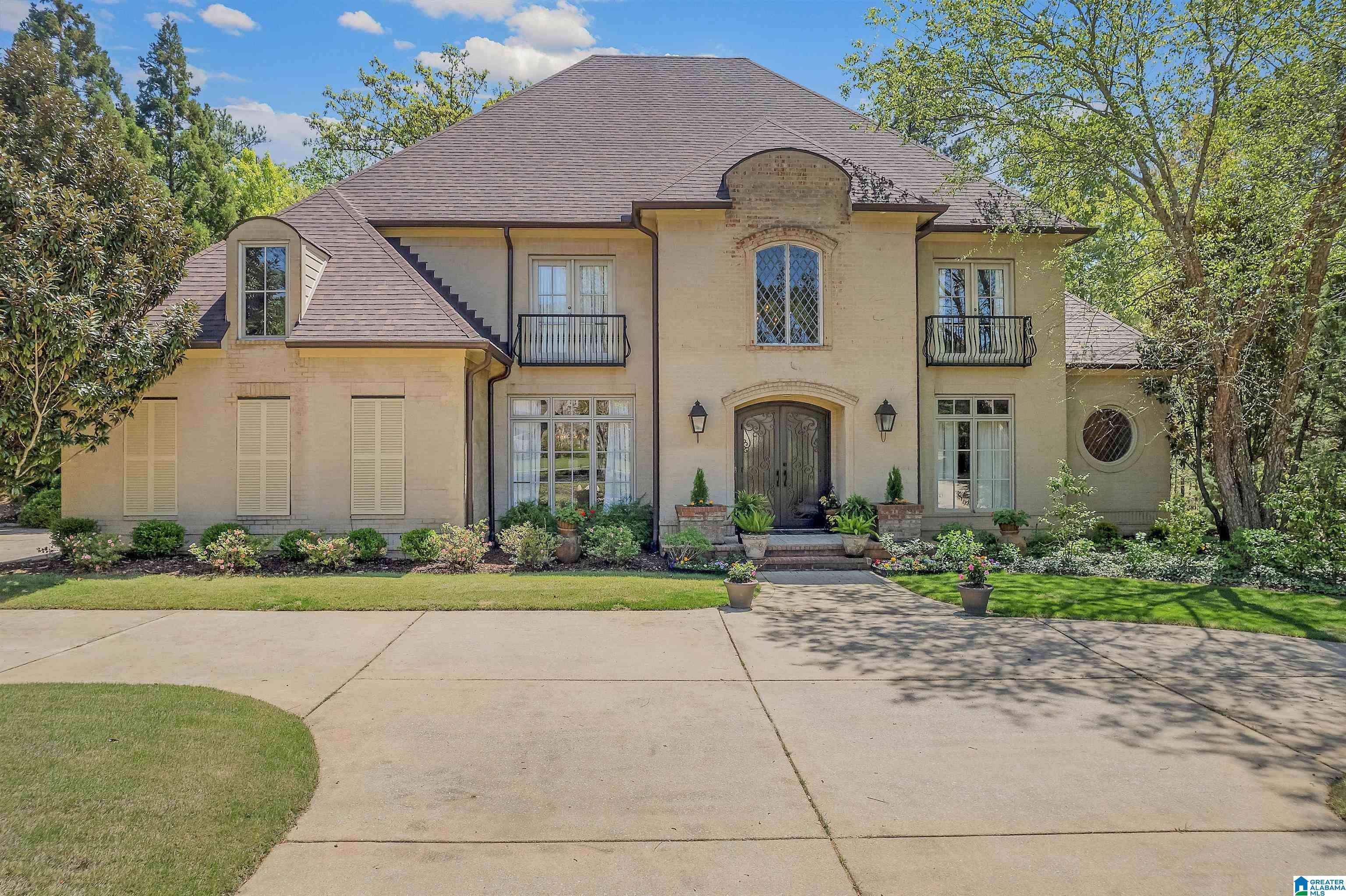 1304 COVE LAKE CIRCLE, Birmingham, AL 35242