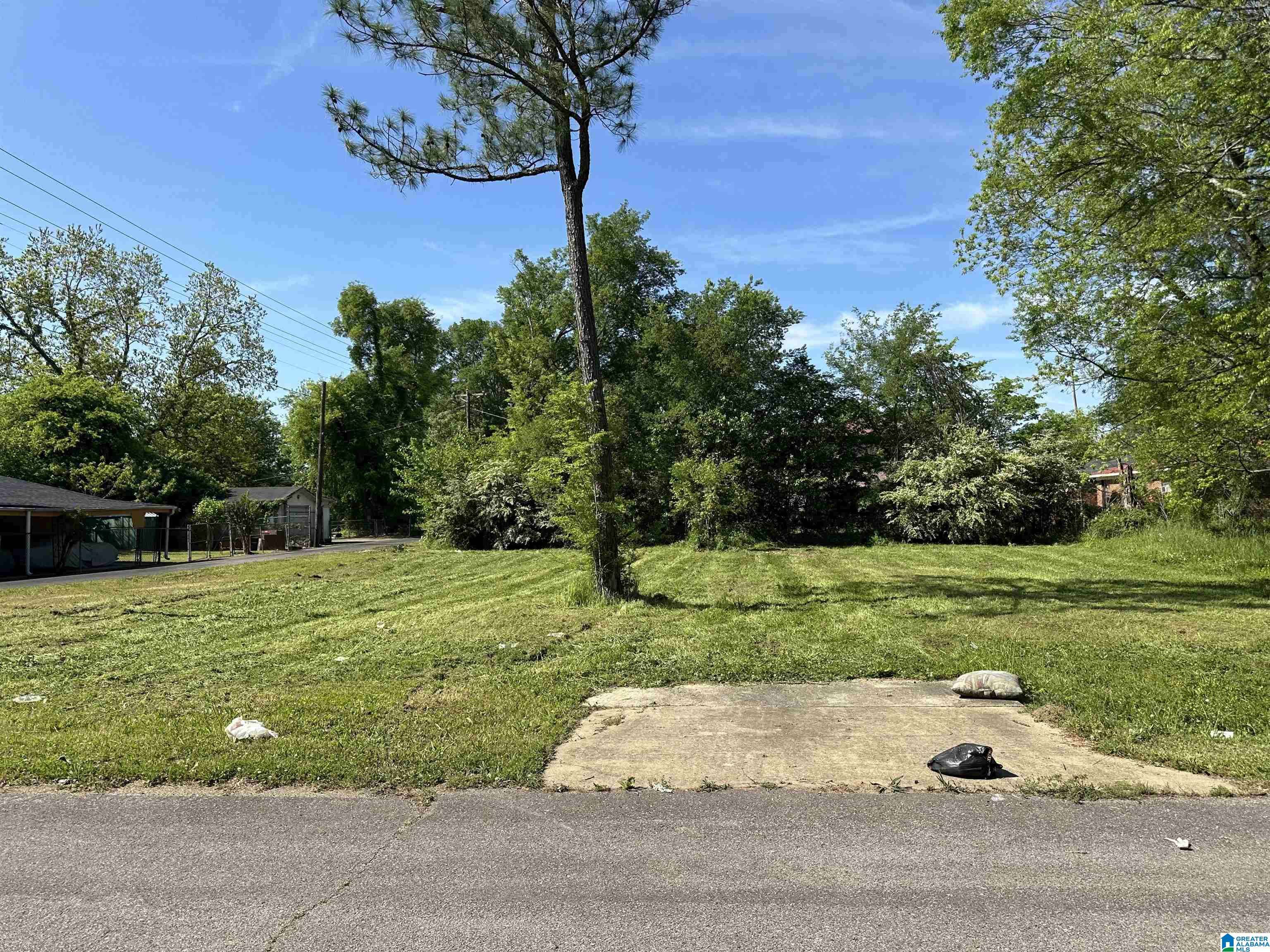 1018 26TH STREET N #24, Bessemer, AL 35020