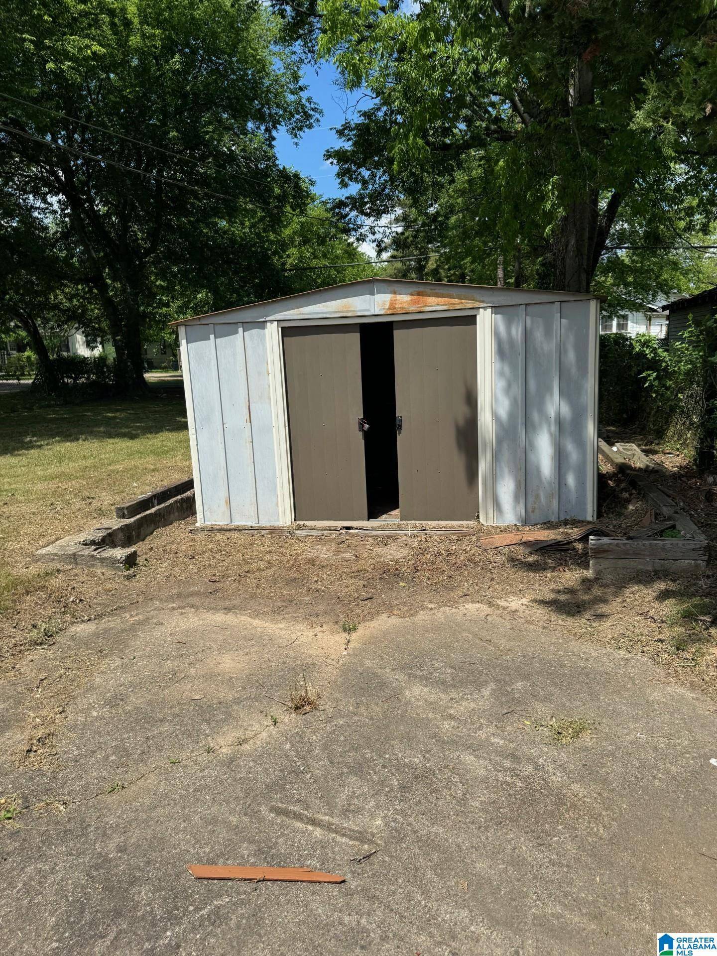 Birmingham, AL 35218,2808 AVENUE I