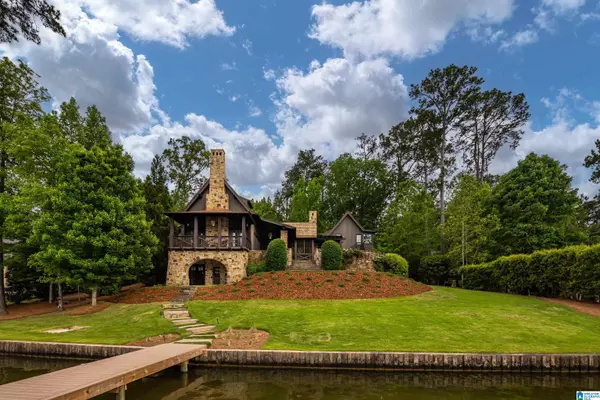 Alexander City, AL 35010,1186 WILLOW GLYNN WAY