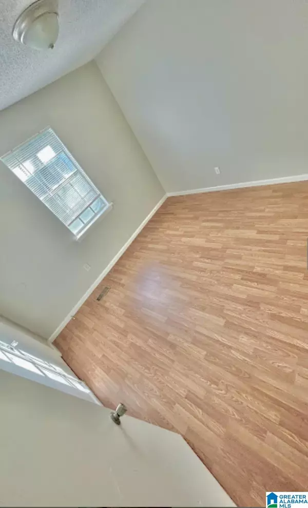 Center Point, AL 35215,280 JUPITER DRIVE