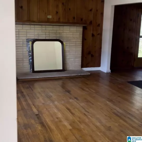 Gadsden, AL 35901,915 N 9TH STREET