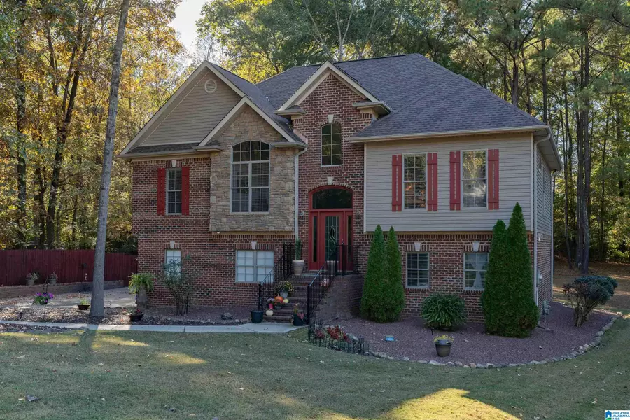 127 REDWOOD DRIVE, Maylene, AL 35114