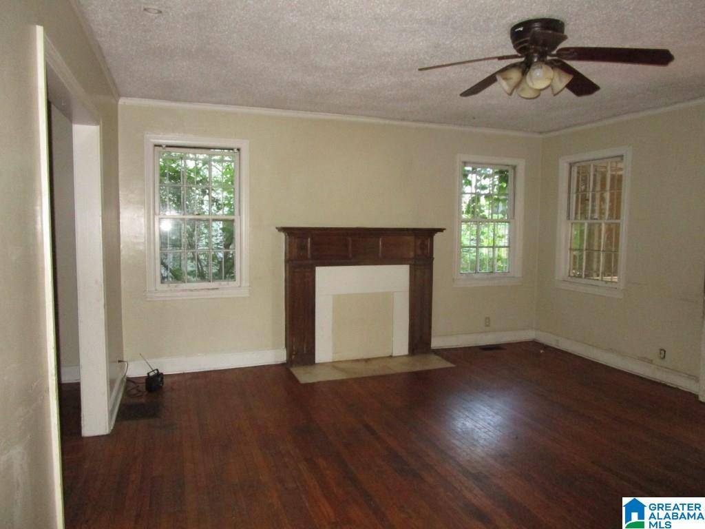 Birmingham, AL 35208,1608 42ND STREET W