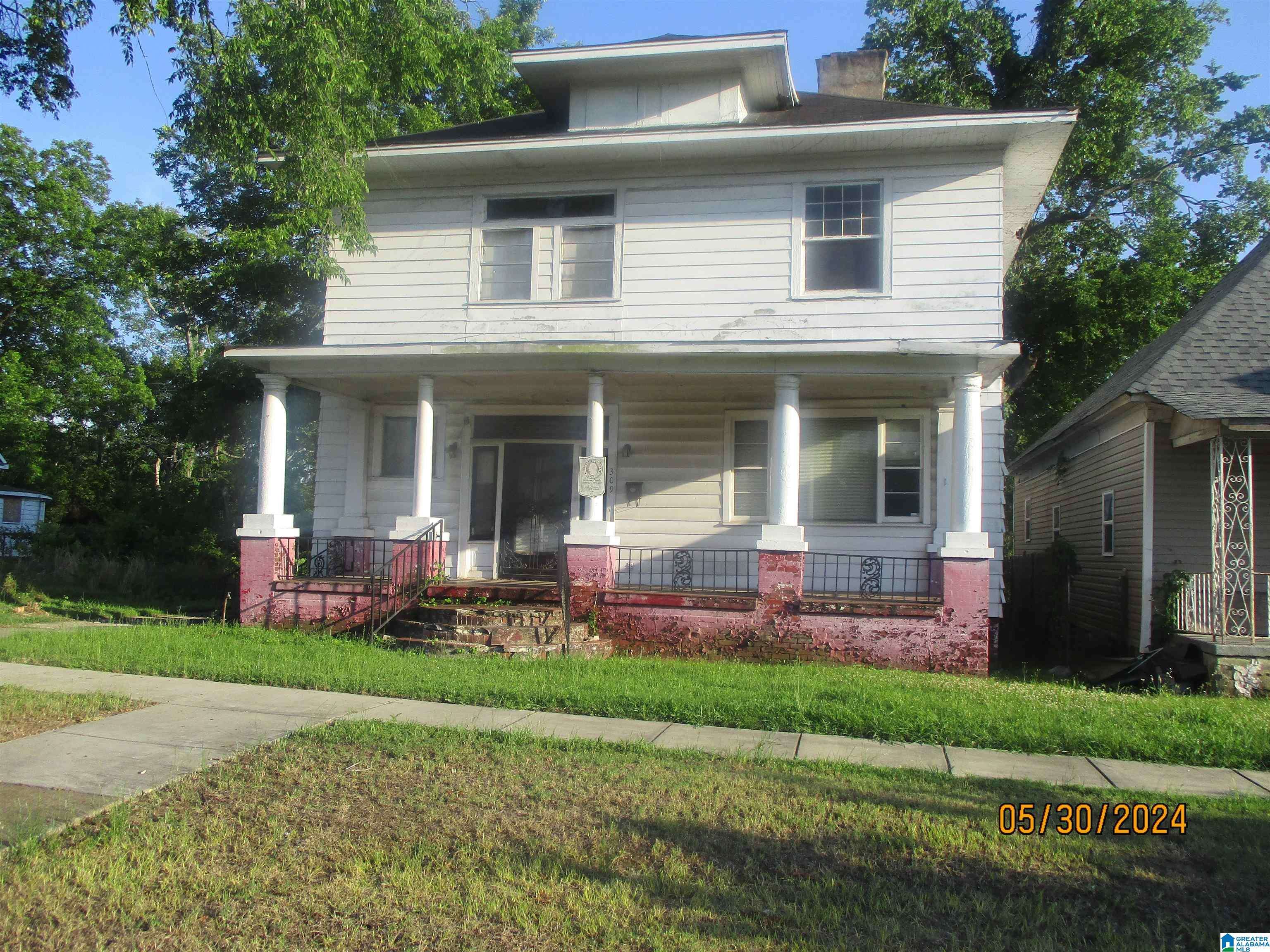 309 4TH TERRACE N, Birmingham, AL 35204
