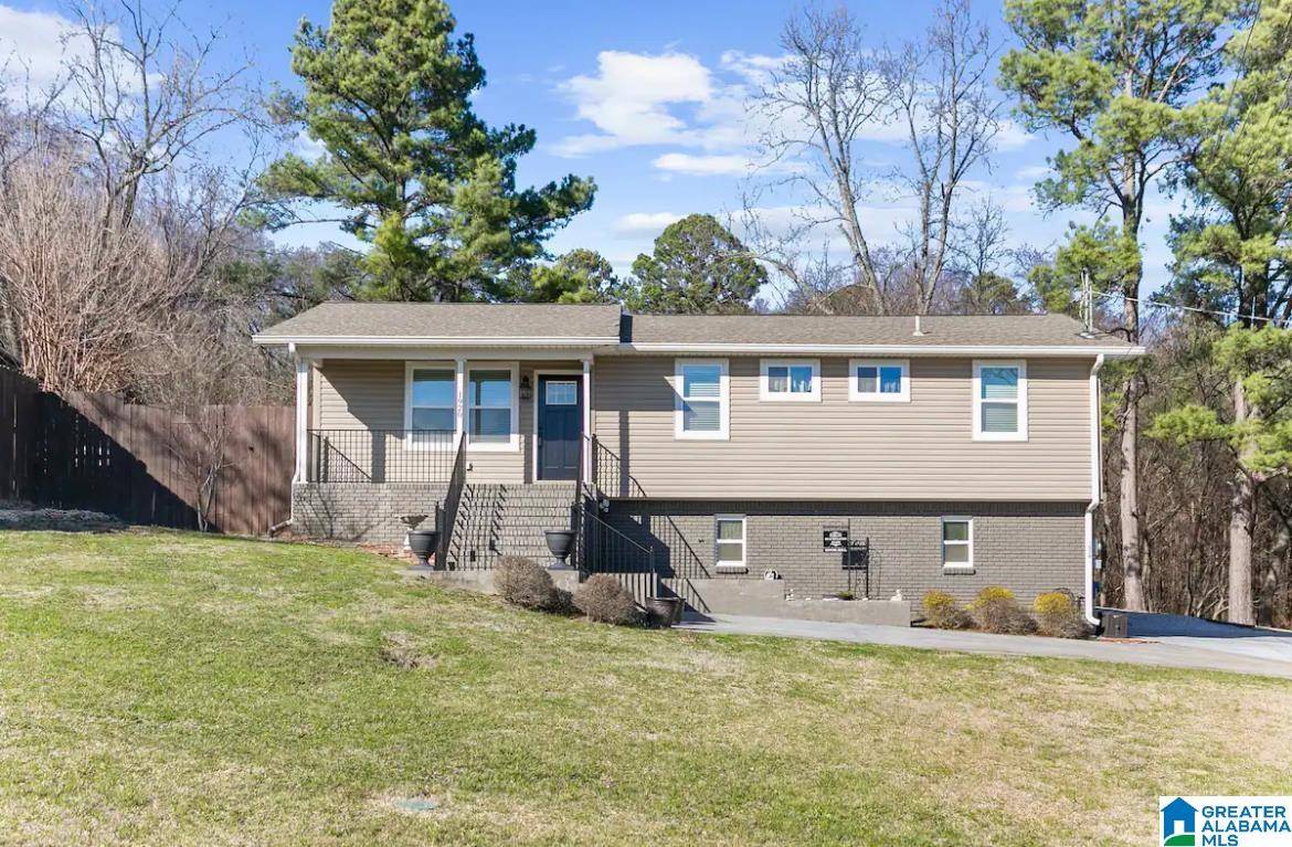 1920 BURGIN AVENUE, Tarrant, AL 35217