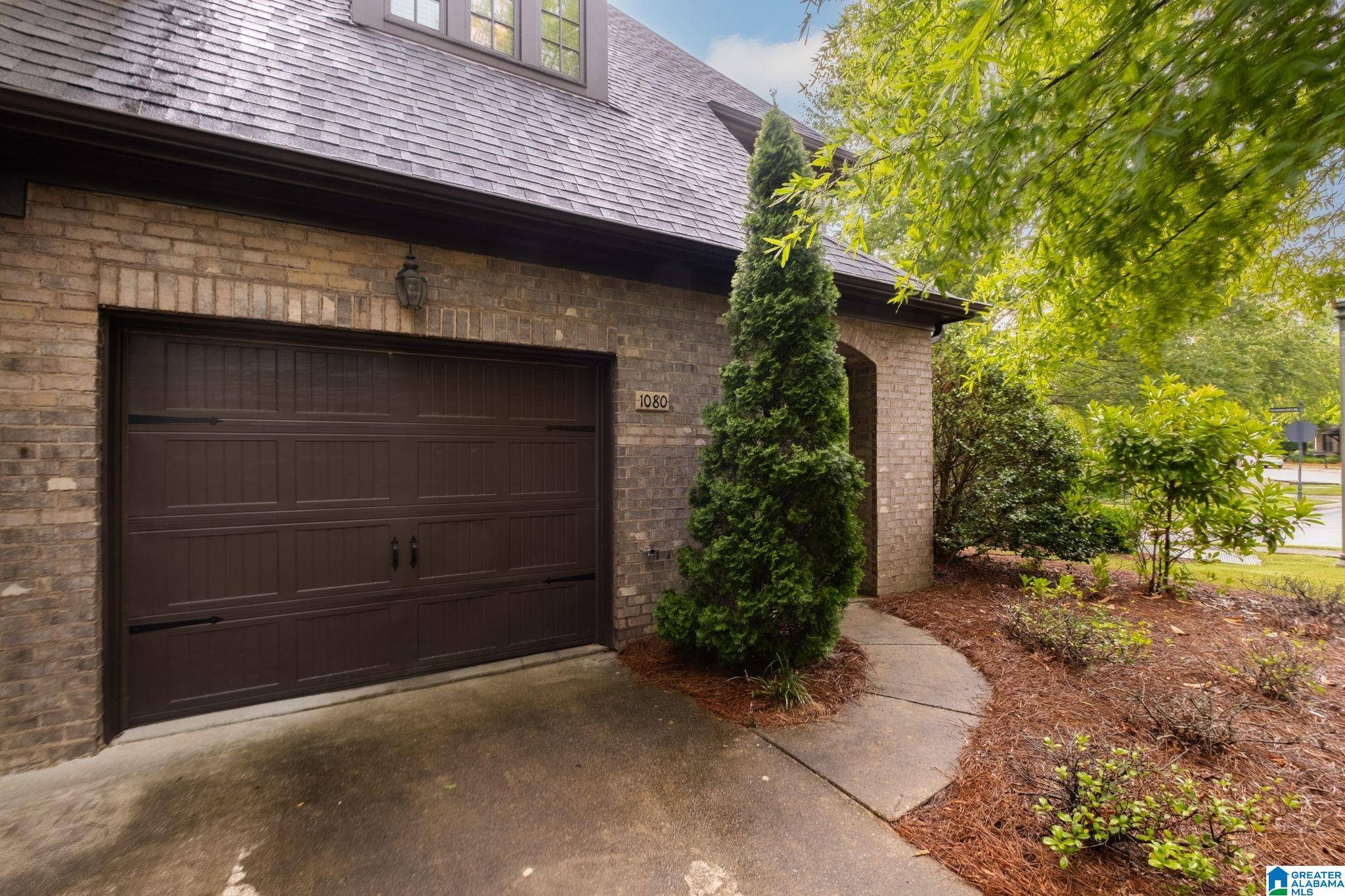 1080 INVERNESS COVE WAY, Hoover, AL 35242