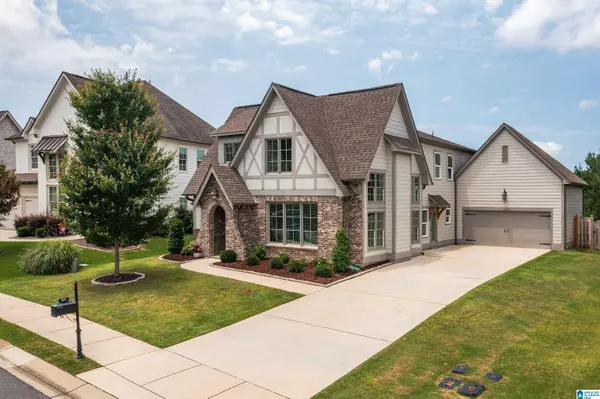 403 CROSSBRIDGE ROAD, Chelsea, AL 35043