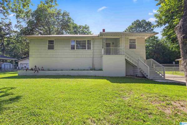 2236 2ND PLACE NE, Center Point, AL 35215