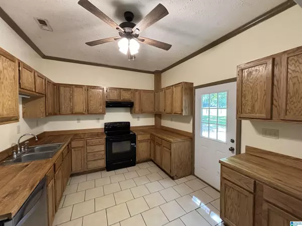 Wellington, AL 36279,221 MOUNT VIEW LANE