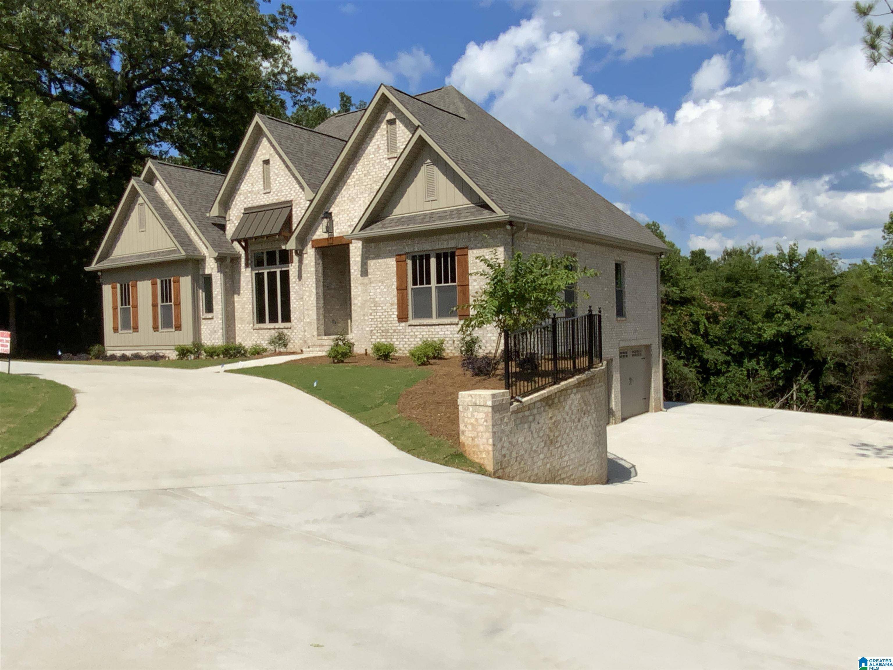 Trussville, AL 35173,3721 LANDYN DRIVE