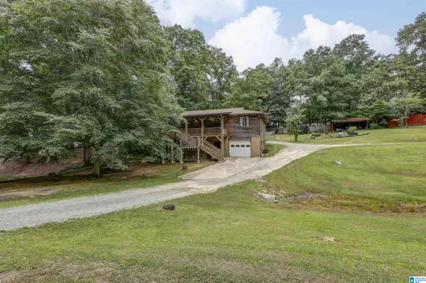 Vinemont, AL 35179,303 COUNTY ROAD 1346