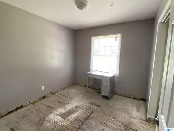 Birmingham, AL 35221,3209 LEE AVENUE SW