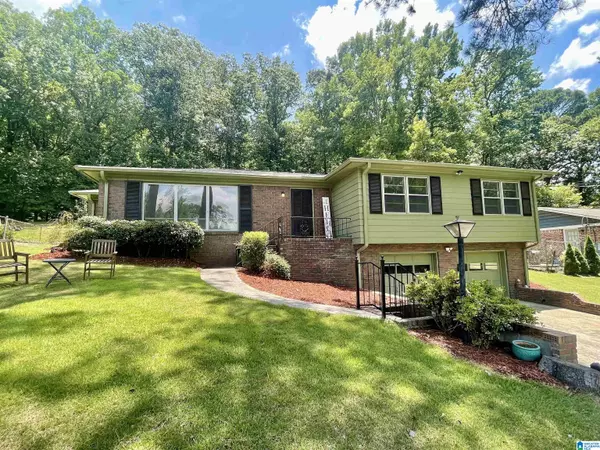 913 DELCRIS DRIVE,  Homewood,  AL 35226