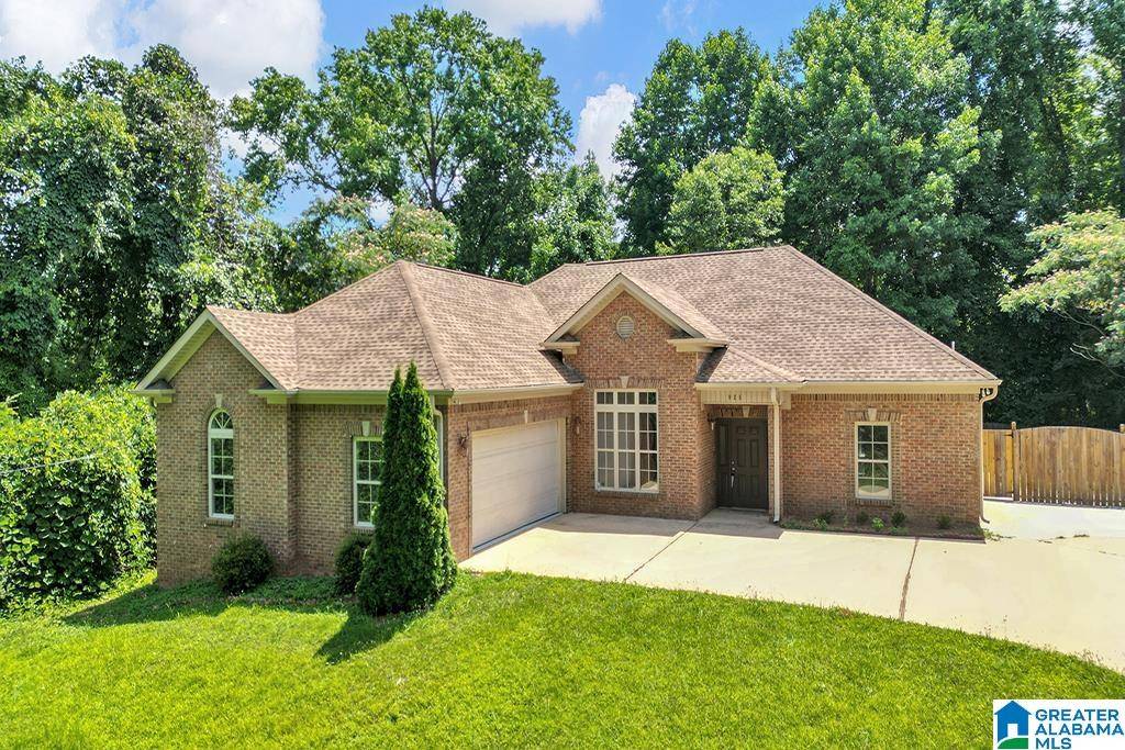 925 1ST AVENUE, Pleasant Grove, AL 35127