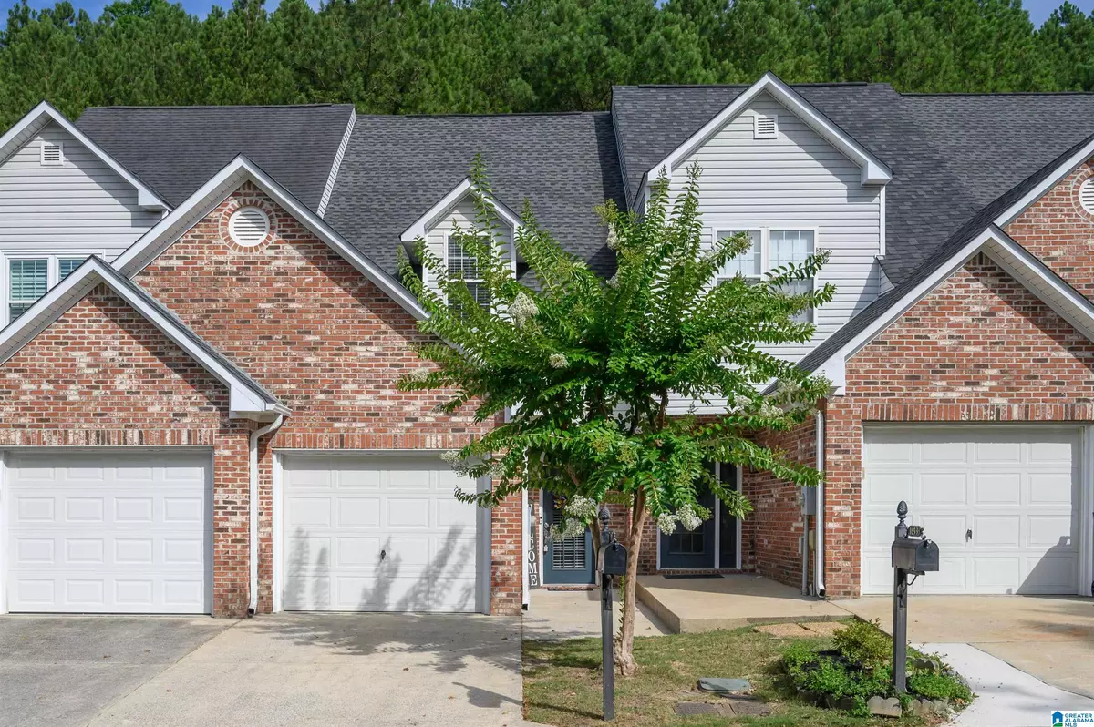 Vestavia Hills, AL 35216,1697 SAVANNAH PARK