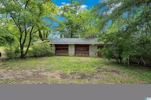 Bessemer, AL 35020,727 9TH STREET