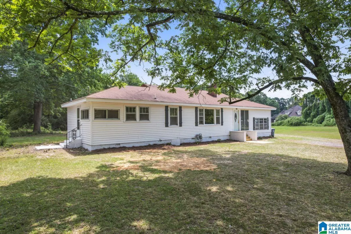 Adamsville, AL 35005,3604 OAKWOOD DRIVE