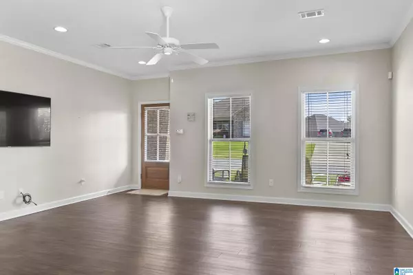 Tuscaloosa, AL 35405,631 CAMILLE LANE