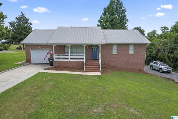 1546 ARCADE TERRACE, Bessemer, AL 35023