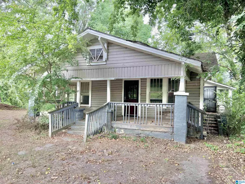 1832 PRINCETON AVENUE N, Tarrant, AL 35217