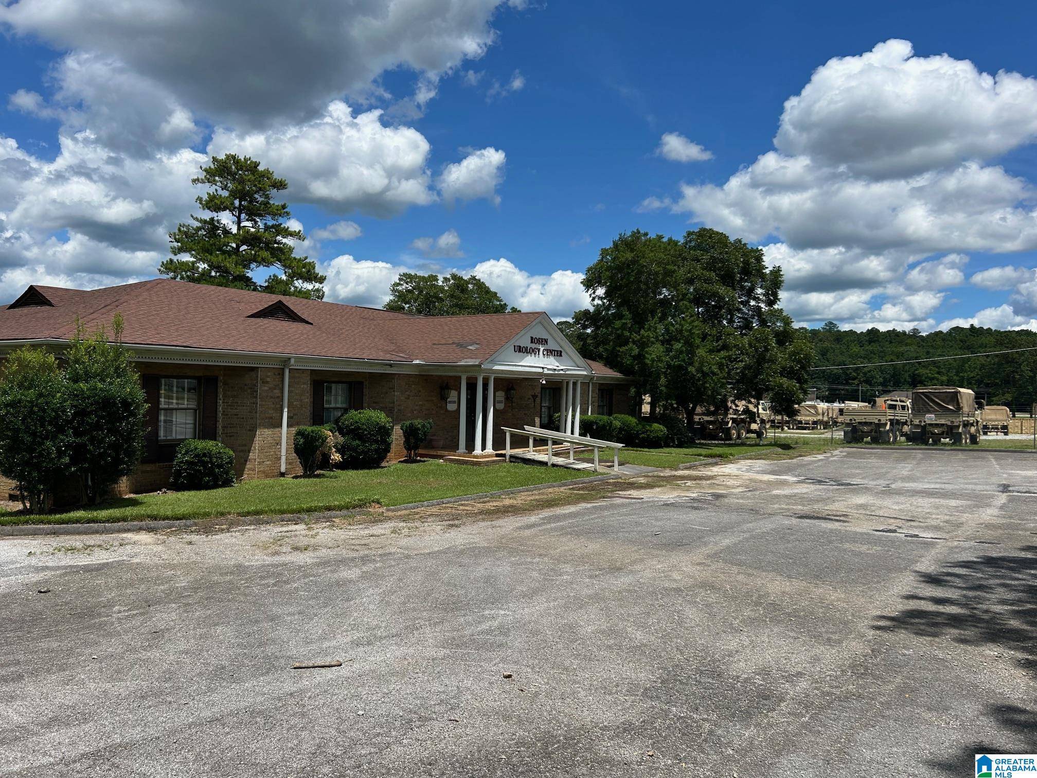 Jacksonville, AL 36265,201 HENRY ROAD SW #1-3