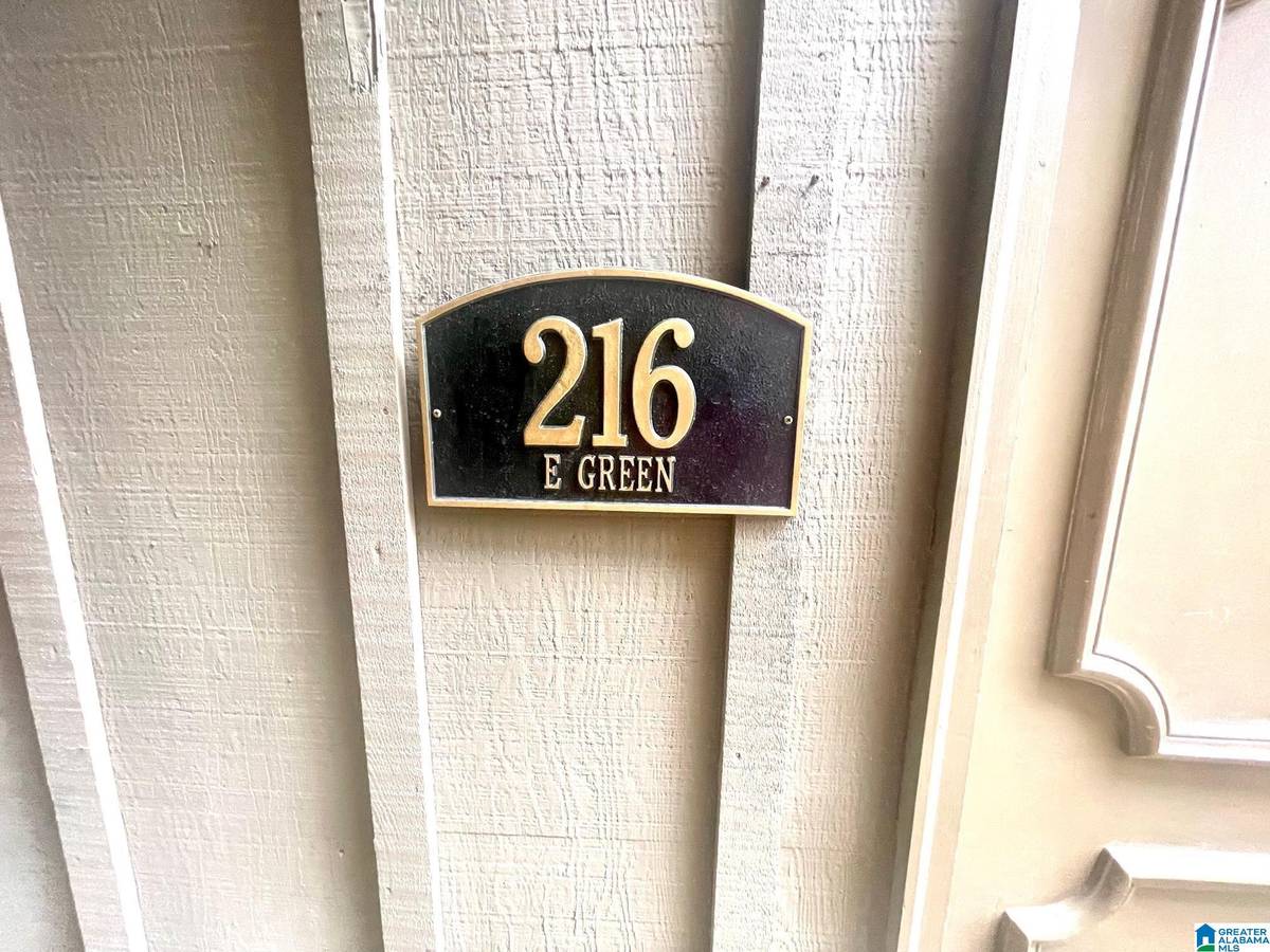 Vestavia Hills, AL 35243,216 GREEN E #216