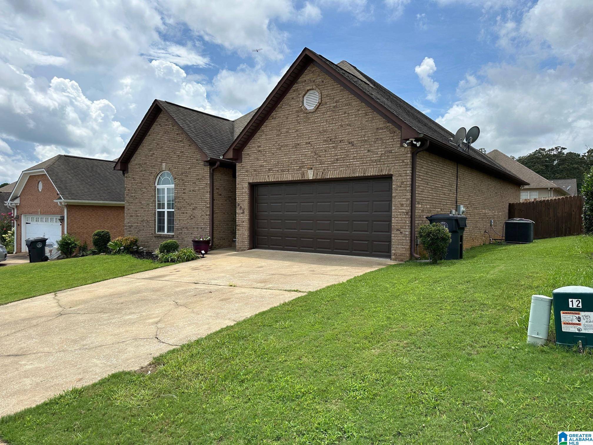 Lincoln, AL 35096,105 LAKESIDE WAY