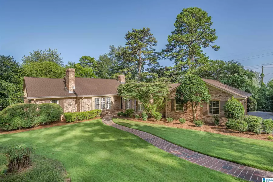 3573 SPRINGHILL ROAD, Mountain Brook, AL 35223