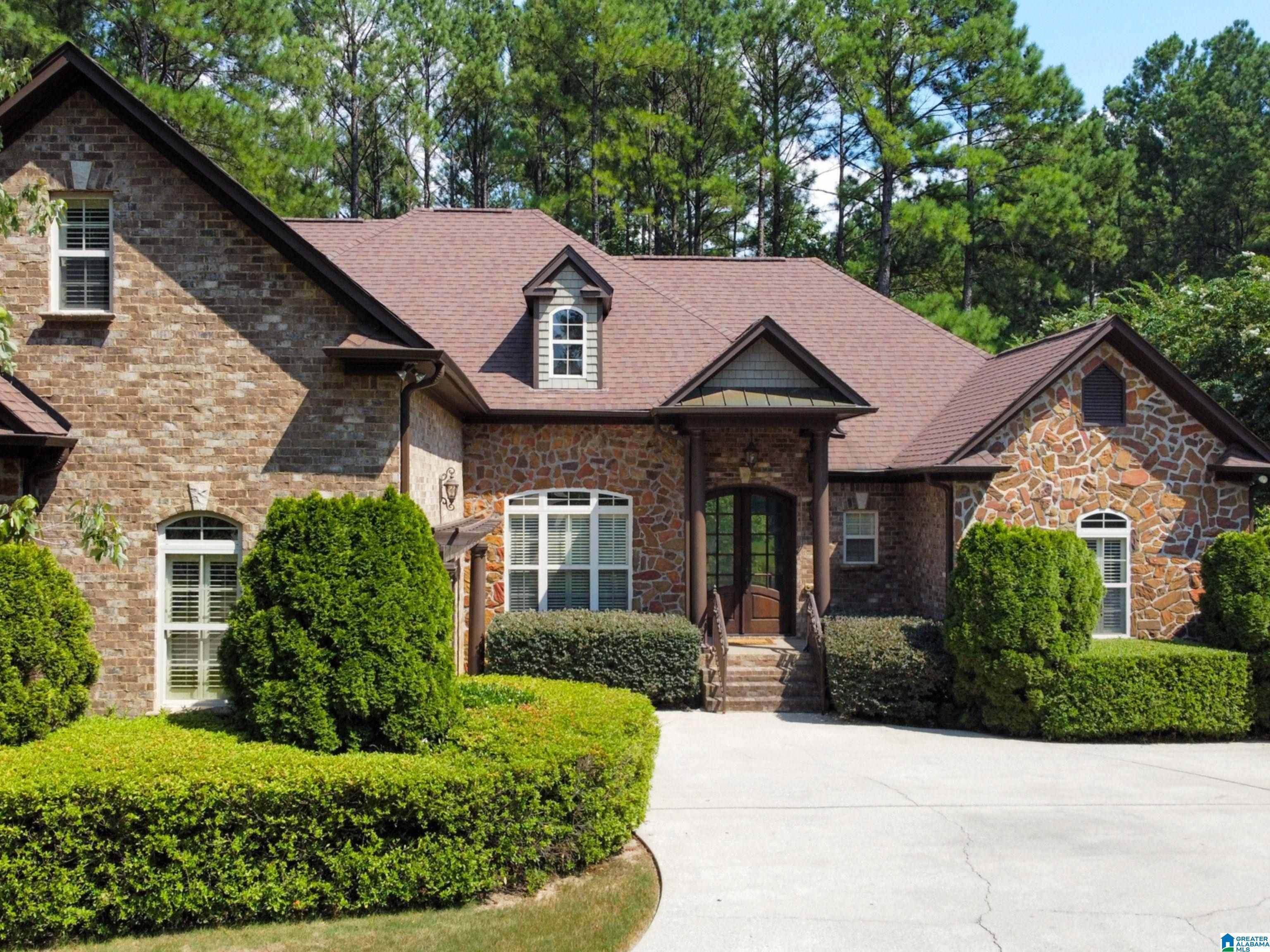 100 KILKERRAN LANE, Pelham, AL 35124