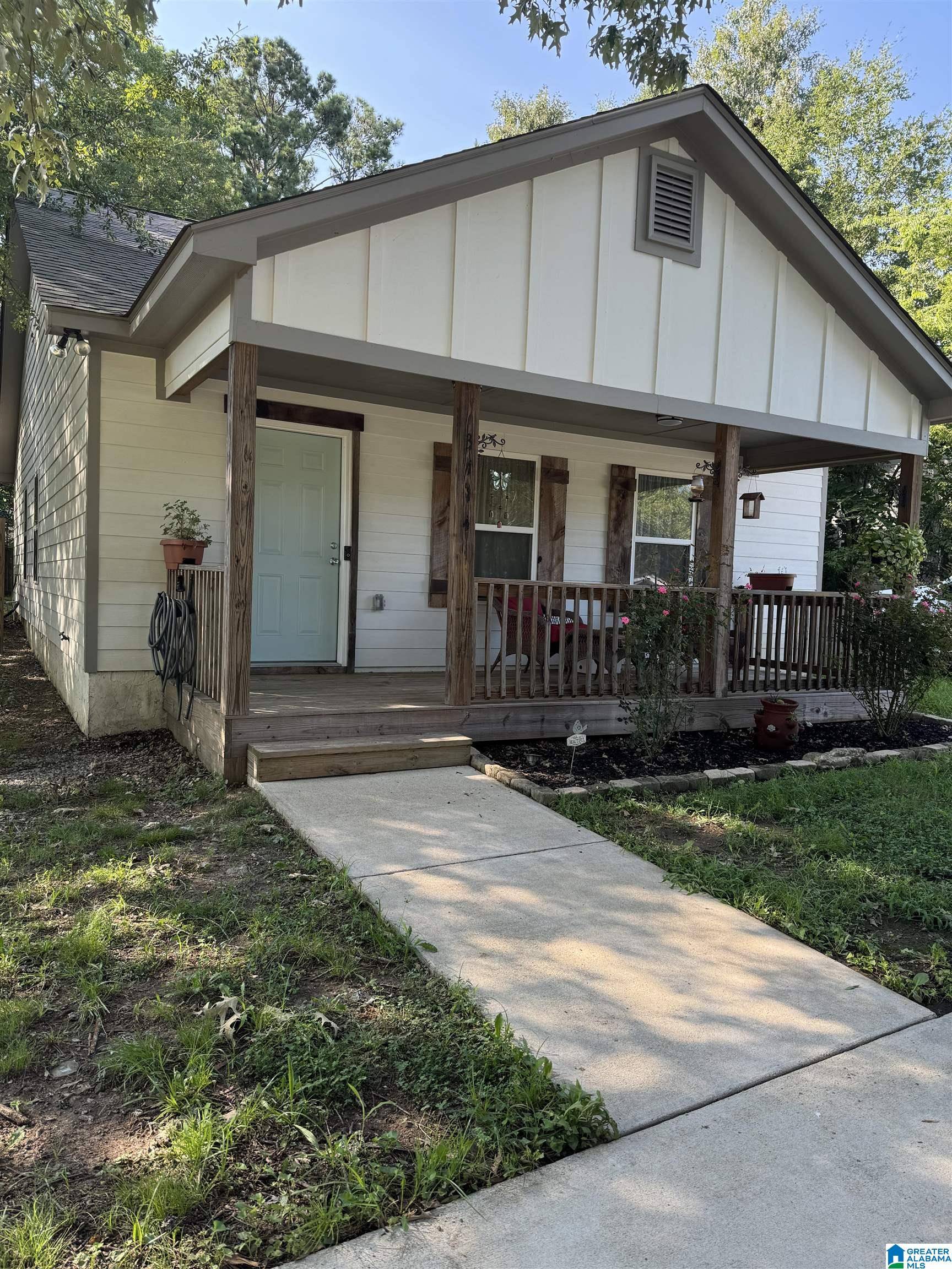 3114 N 6TH AVENUE, Pell City, AL 35125