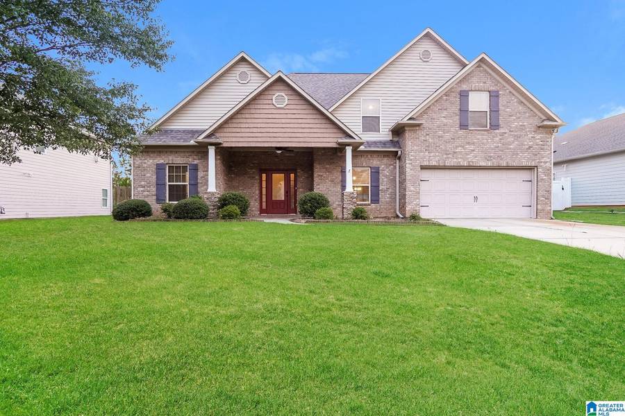 1389 N WYNLAKE DRIVE, Alabaster, AL 35007