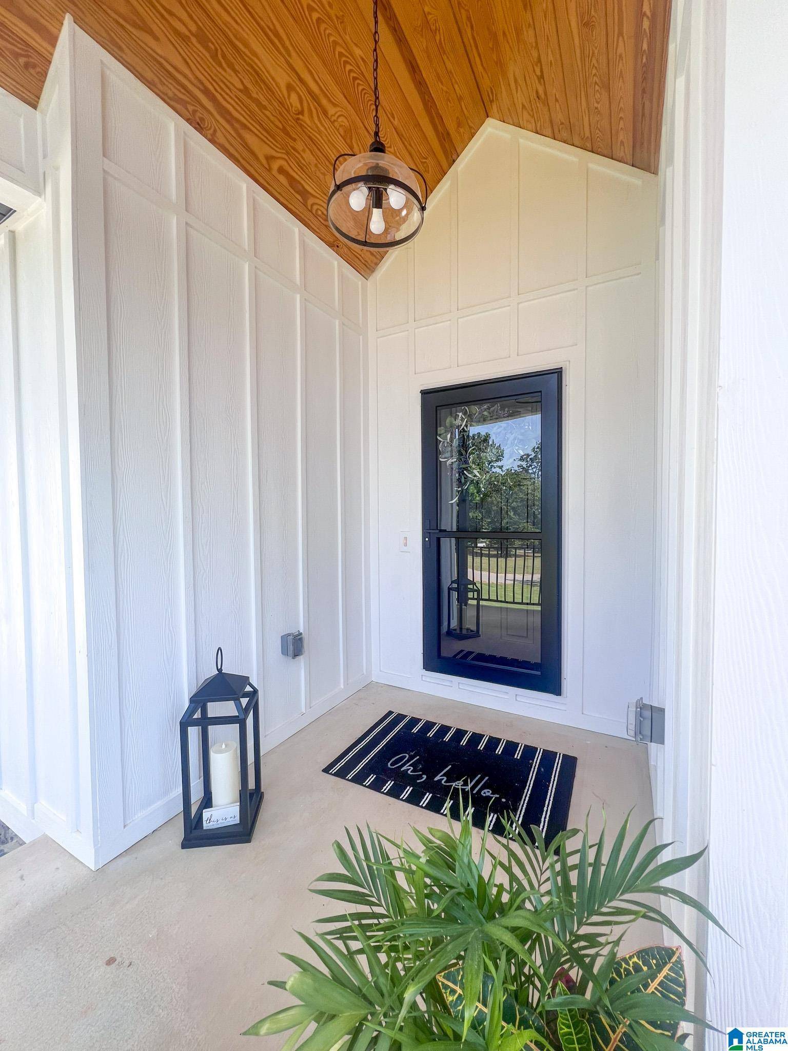 Lincoln, AL 35096,289 LAKE POINTE DRIVE