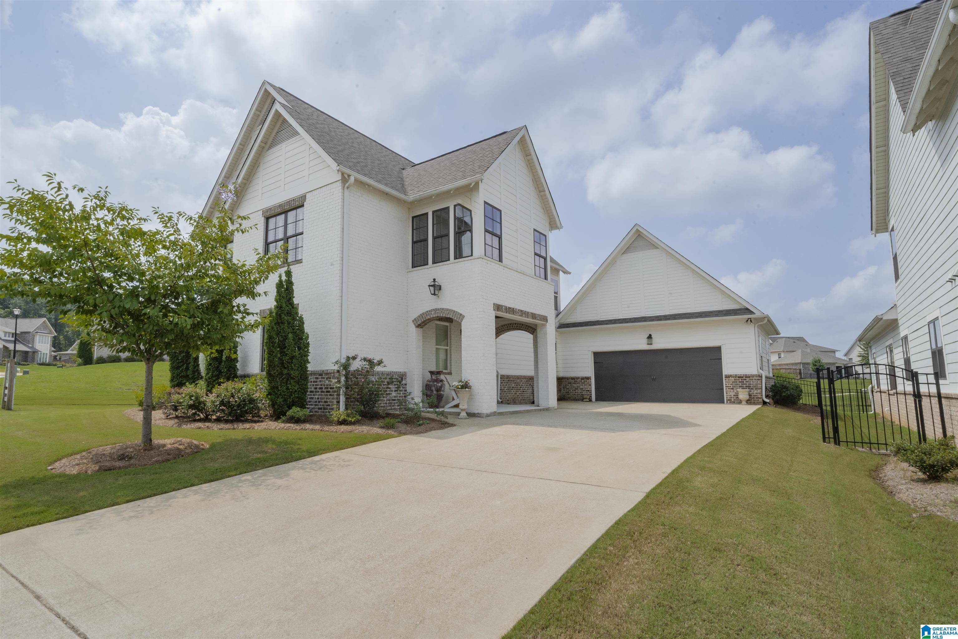 Birmingham, AL 35242,296 GRIFFIN PARK TRACE