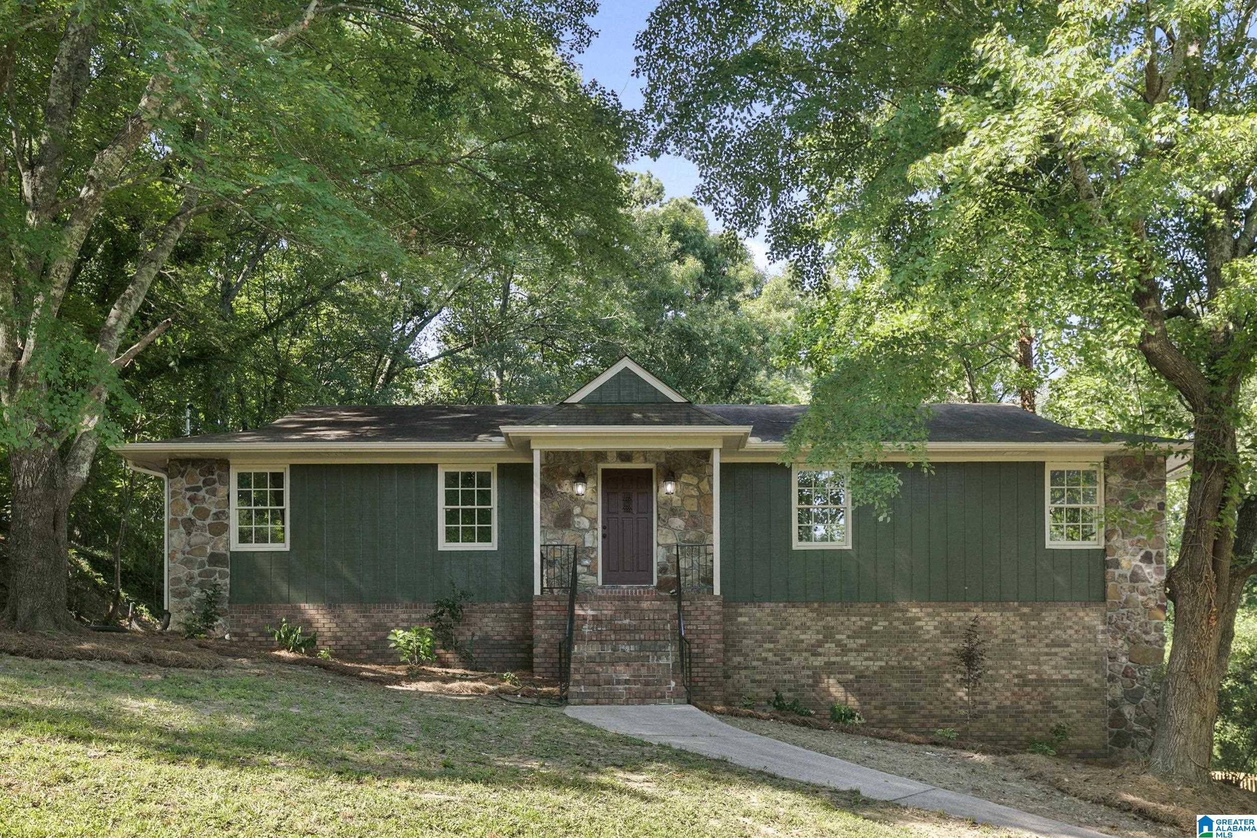 306 PIERSON DRIVE, Trussville, AL 35173